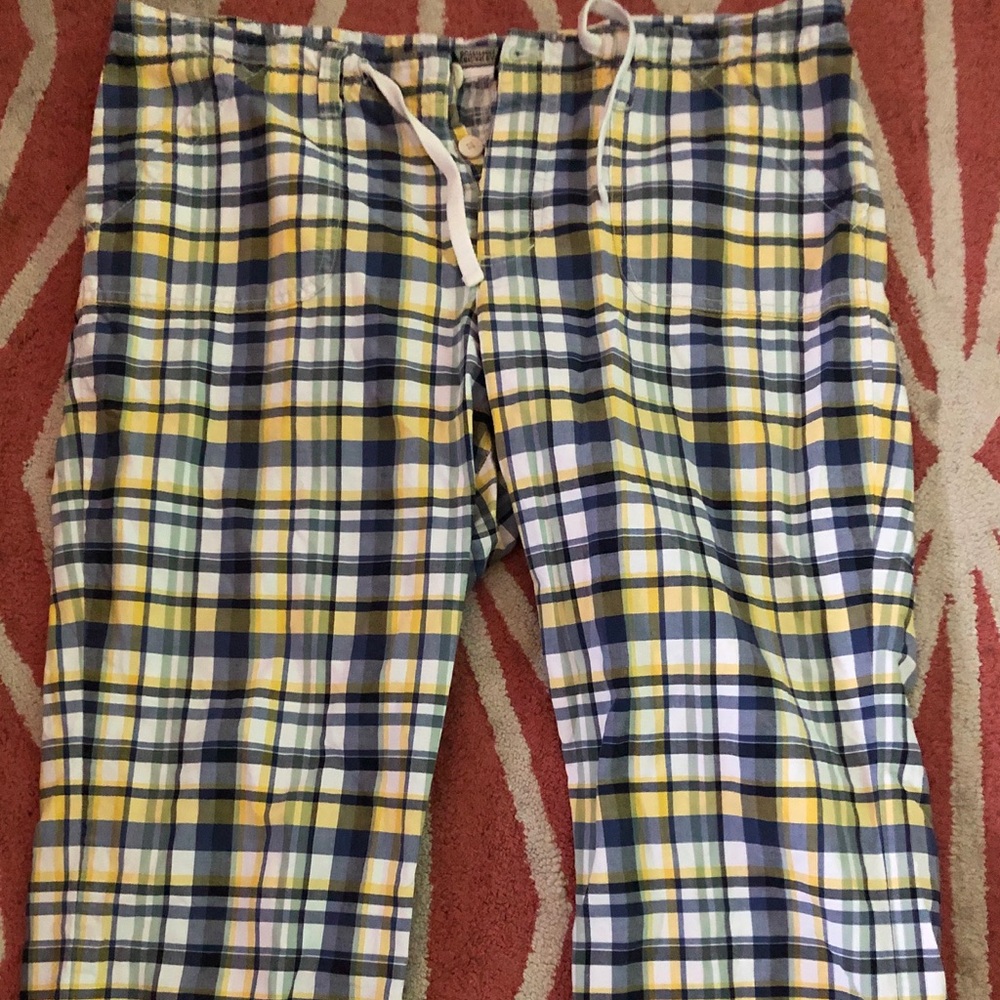 American Eagle plaid capris Sz 12
